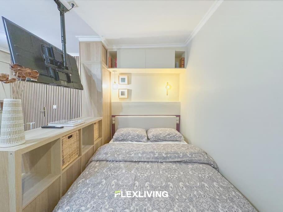 Luxury Studio In City Center Париж Экстерьер фото